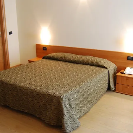 Ristorante Orazio Hotel Sale Marasino